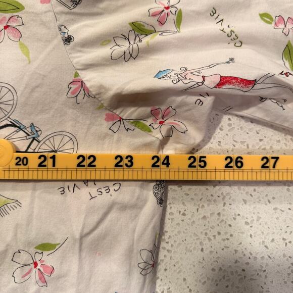 Vintage Parisian Print Button Down Shirt Women 1X White Retro Novelty Artsy Chic - Picture 9 of 9